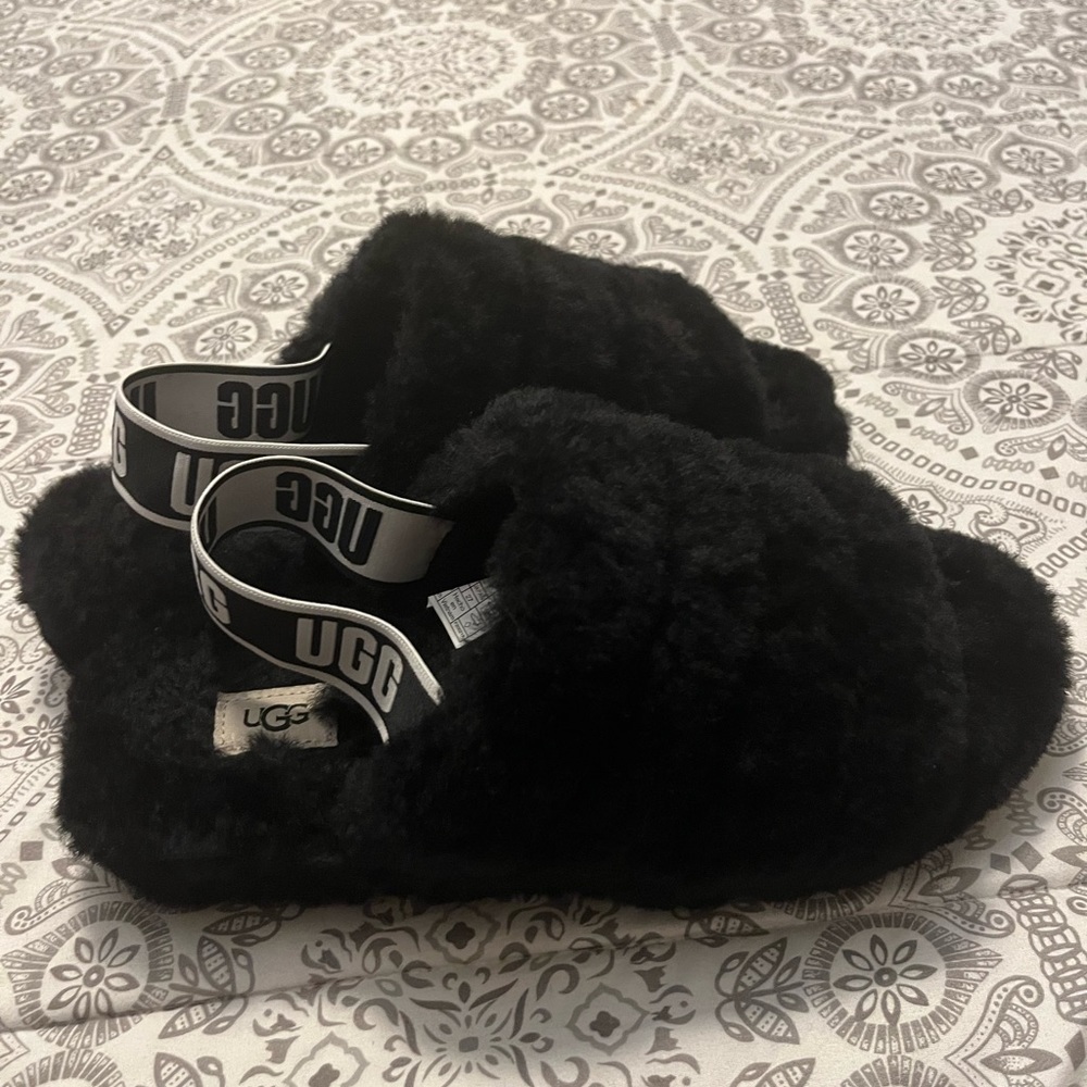 Ugg Slippers Sz 10